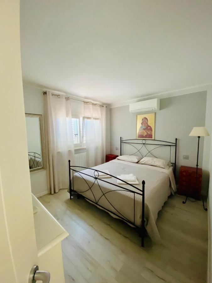 Lhv Garda Lake - Private Pool And Spa Bardolino Exterior foto