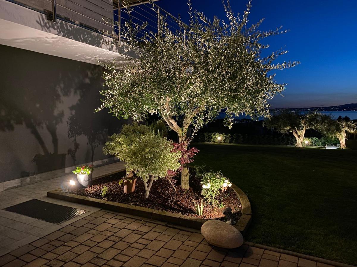 Lhv Garda Lake - Private Pool And Spa Bardolino Exterior foto