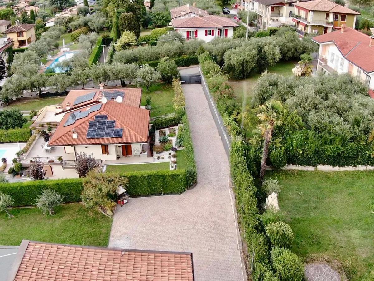 Lhv Garda Lake - Private Pool And Spa Bardolino Exterior foto
